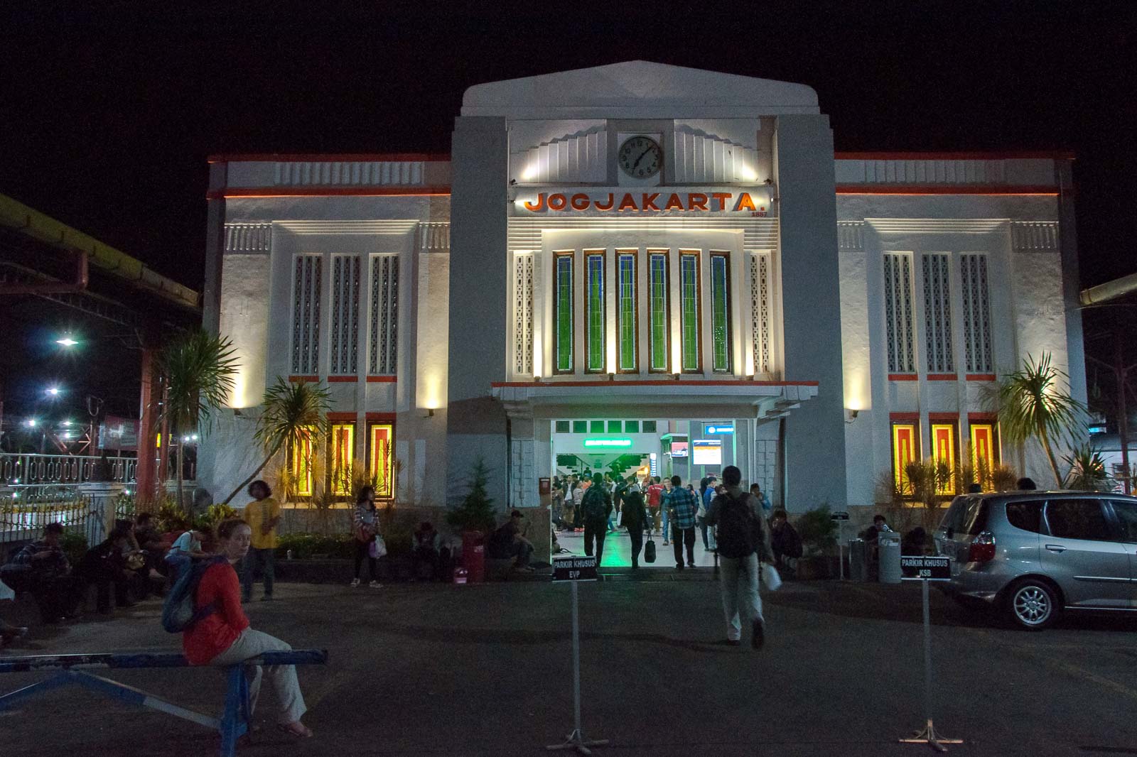 La gare de Yogyakarta, à l’heure des trains de nuit