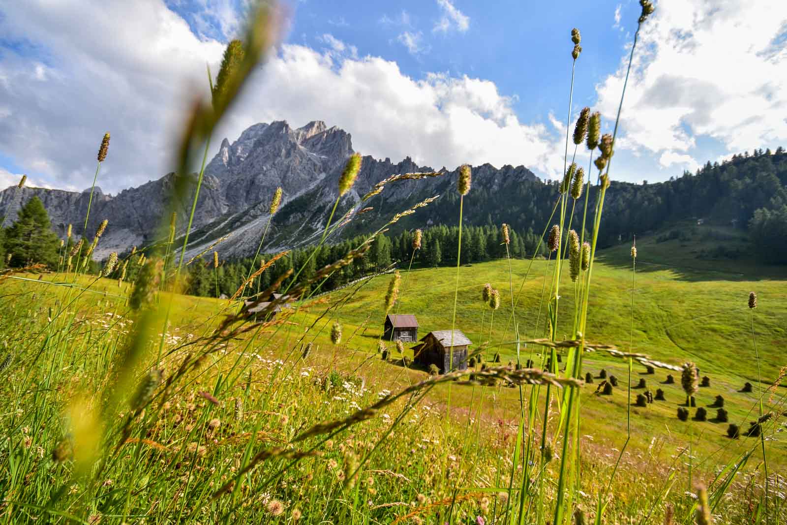 Paysages près de Moso, dans les Dolomites de Sesto