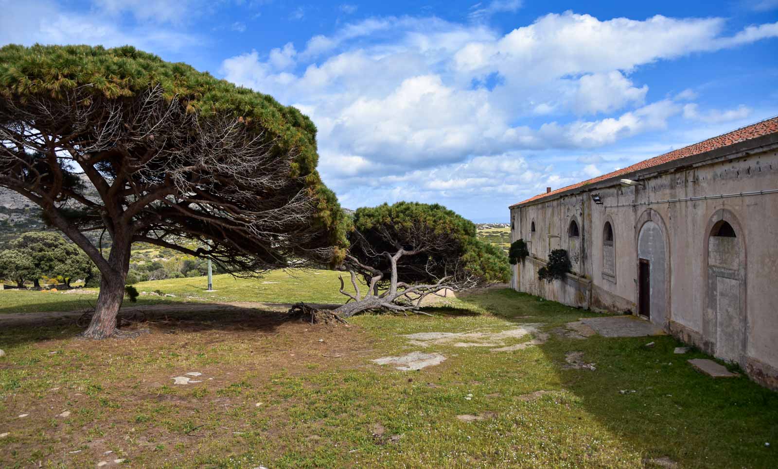 L’ancienne prison de Fornelli sur l’île d’Asinara