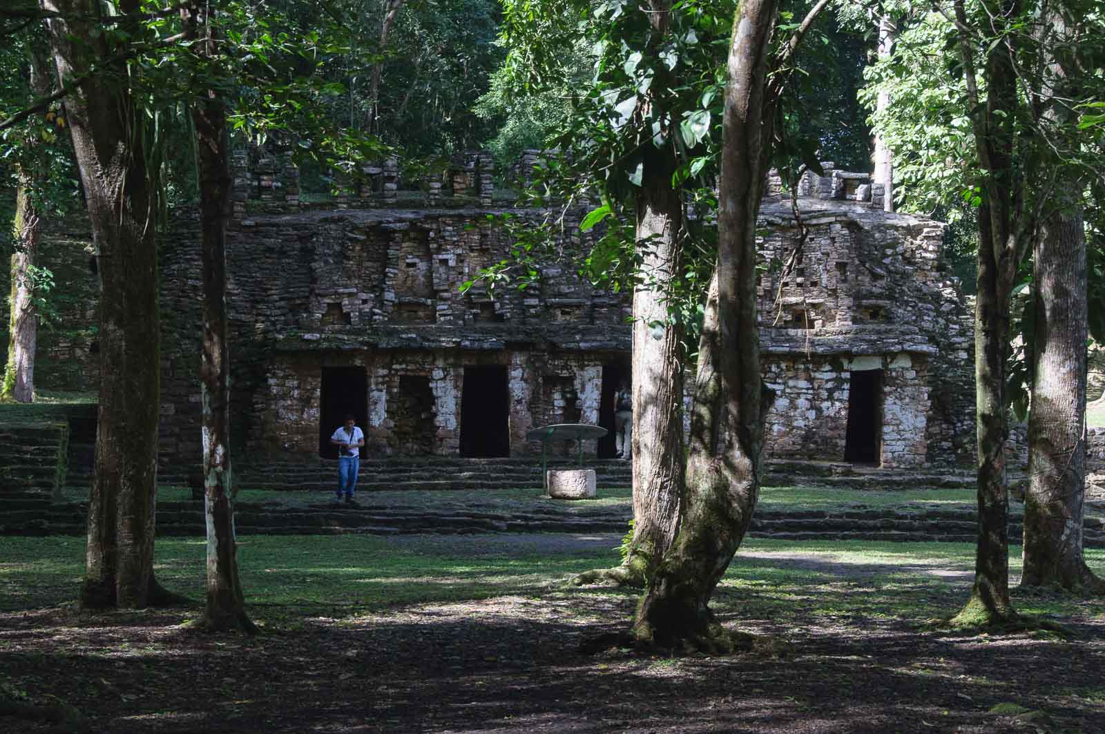 Temple de Yaxchilan sur la Gran Plaza