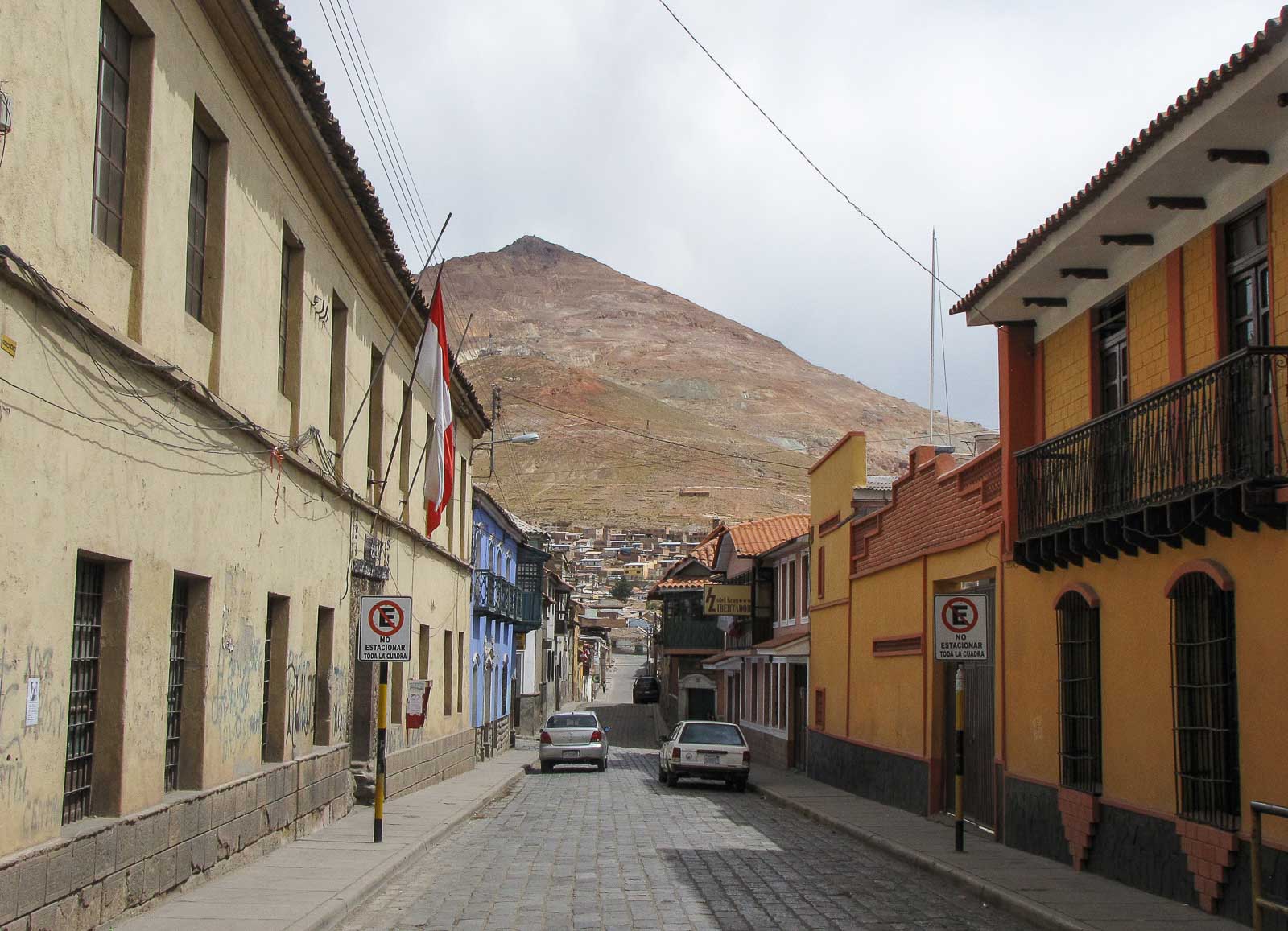 Rues de Potosi et Cerro Rico