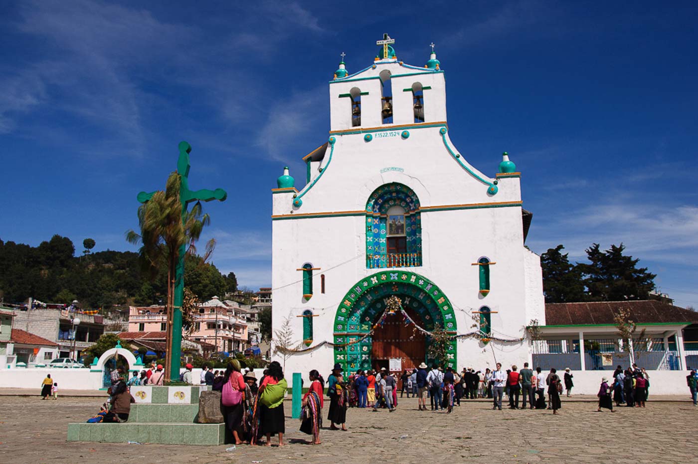 Devant l’église de San Juan Chamula dans les Chiapas