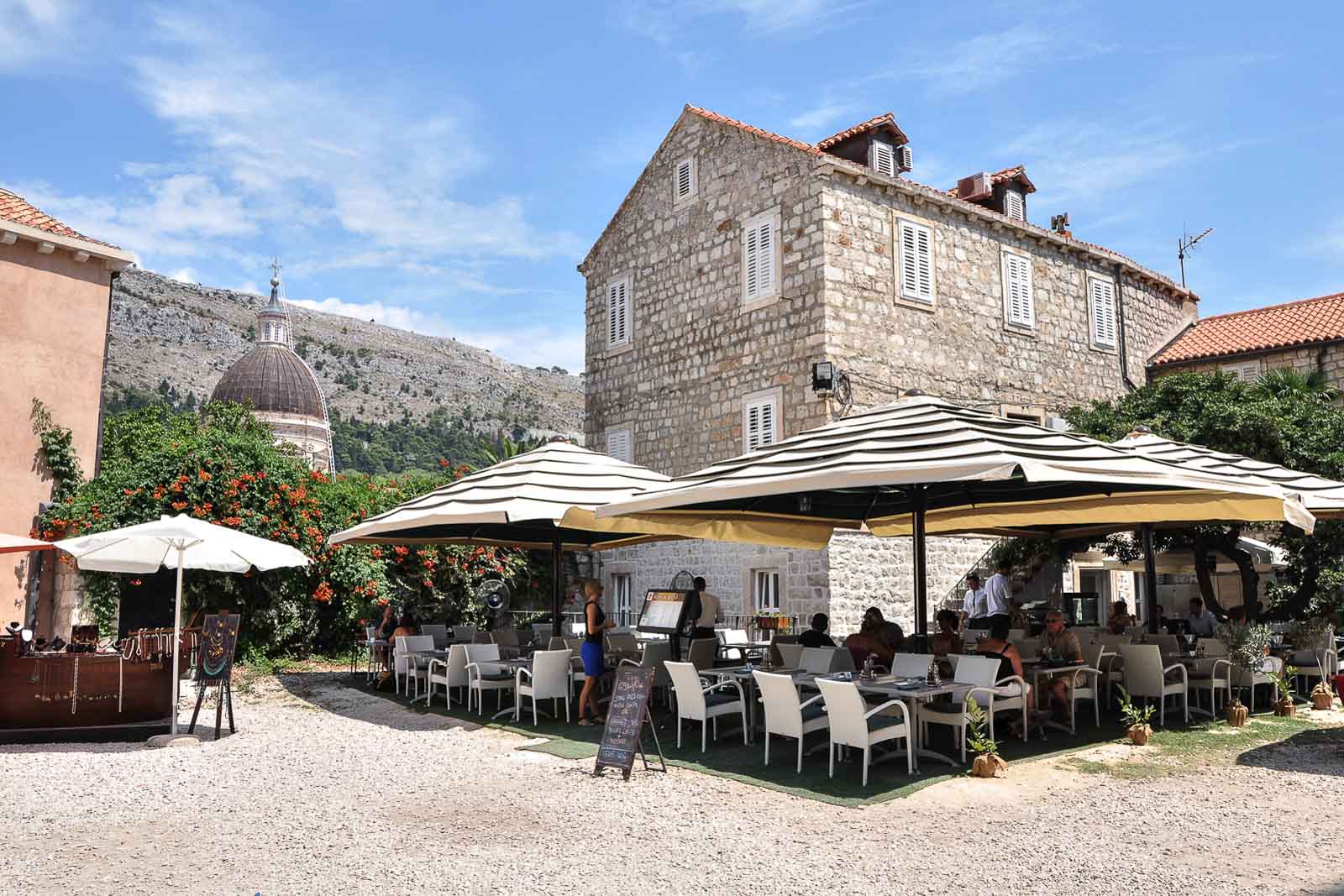 Place de Dubrovnik, Croatie