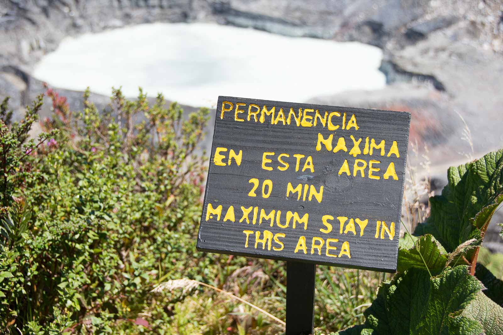 Pancarte sur le volcan Poas, Costa Rica