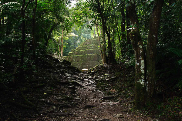 Yaxchilan, une cité maya au coeur de la jungle